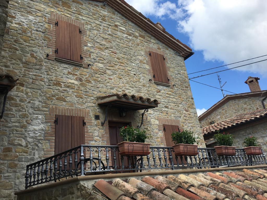 Appartamenti E Camere Il Poggio Di D'Angeli Lidia Auditore Exterior photo
