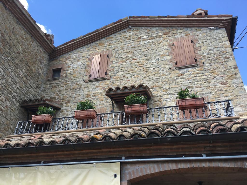 Appartamenti E Camere Il Poggio Di D'Angeli Lidia Auditore Exterior photo